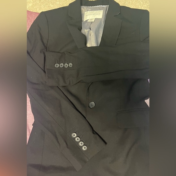 Banana republic- black blazer - Picture 1 of 3